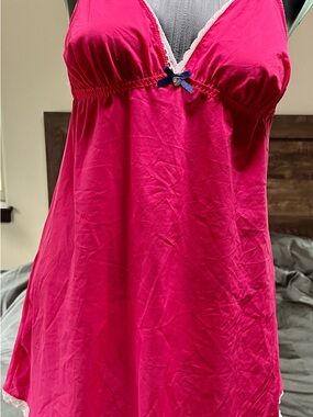 Victoria's Secret Bright Pink Chemise with White Lace and Navy Bow